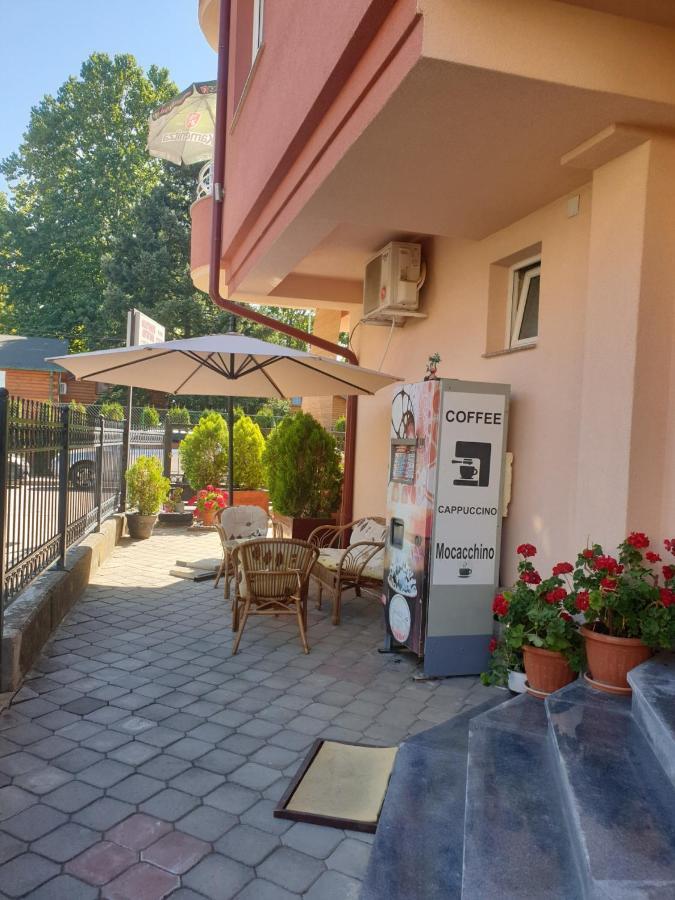 Villa & Apartments Antigona Ohrid Extérieur photo