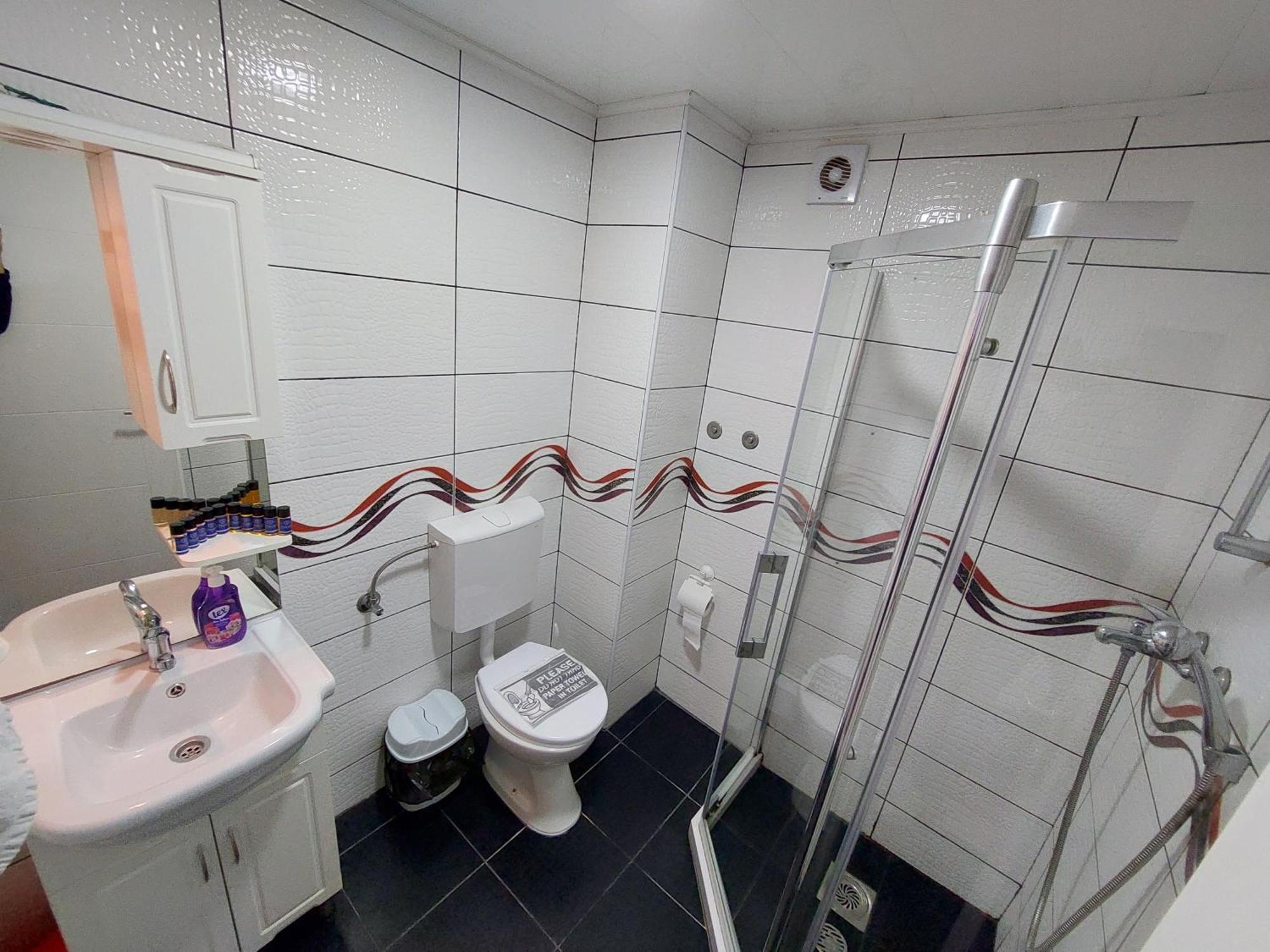 Villa & Apartments Antigona Ohrid Extérieur photo