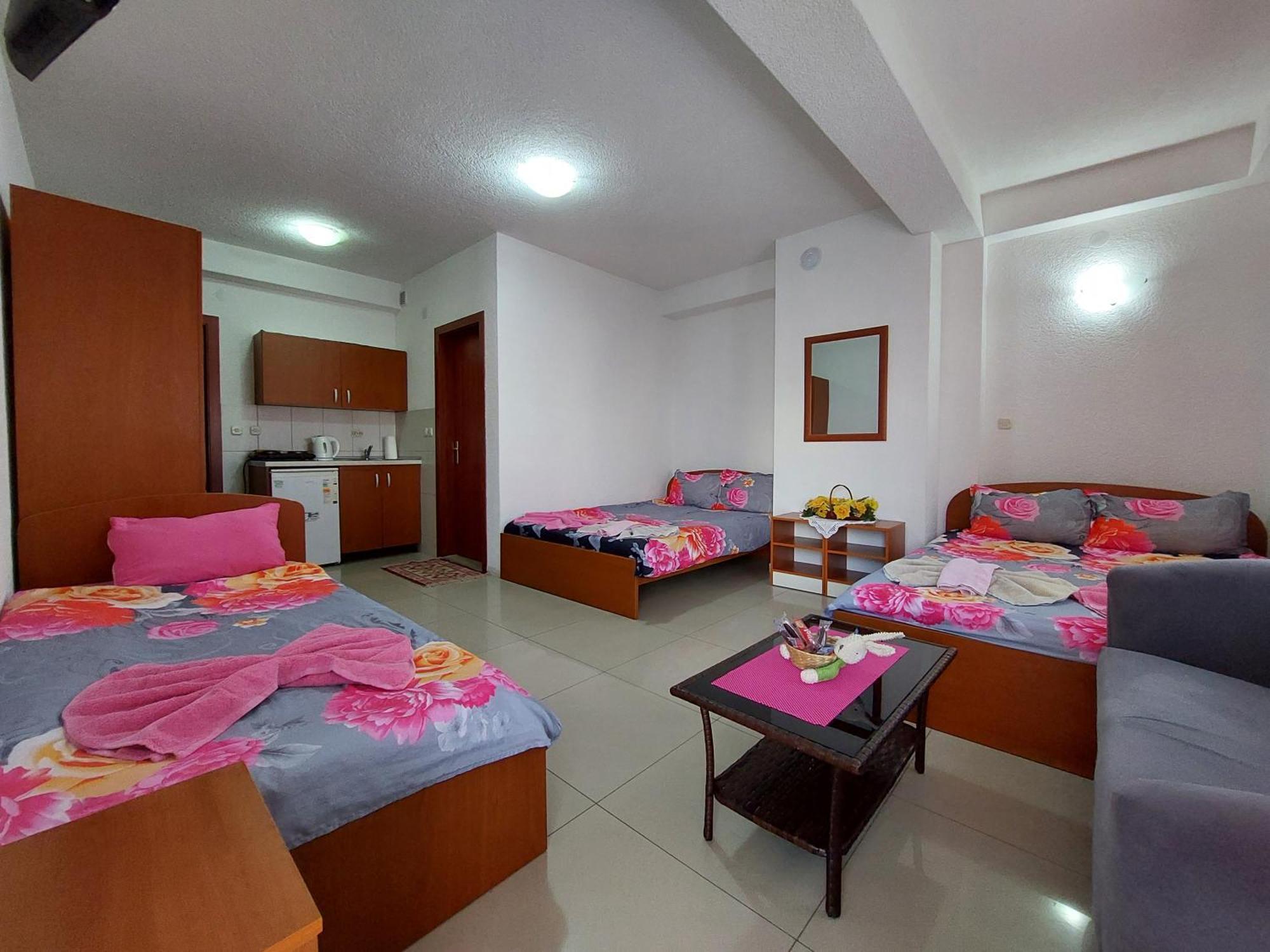 Villa & Apartments Antigona Ohrid Extérieur photo