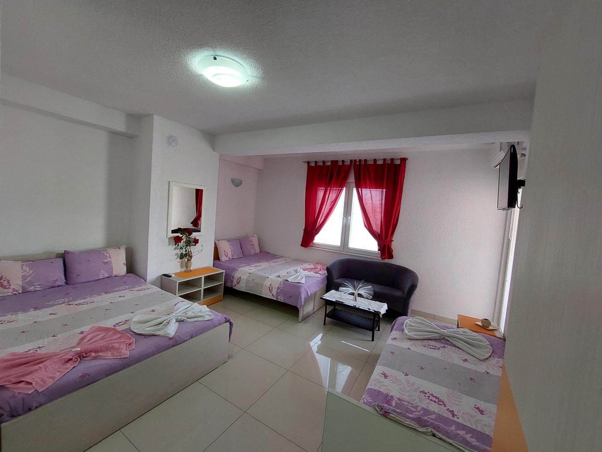 Villa & Apartments Antigona Ohrid Extérieur photo
