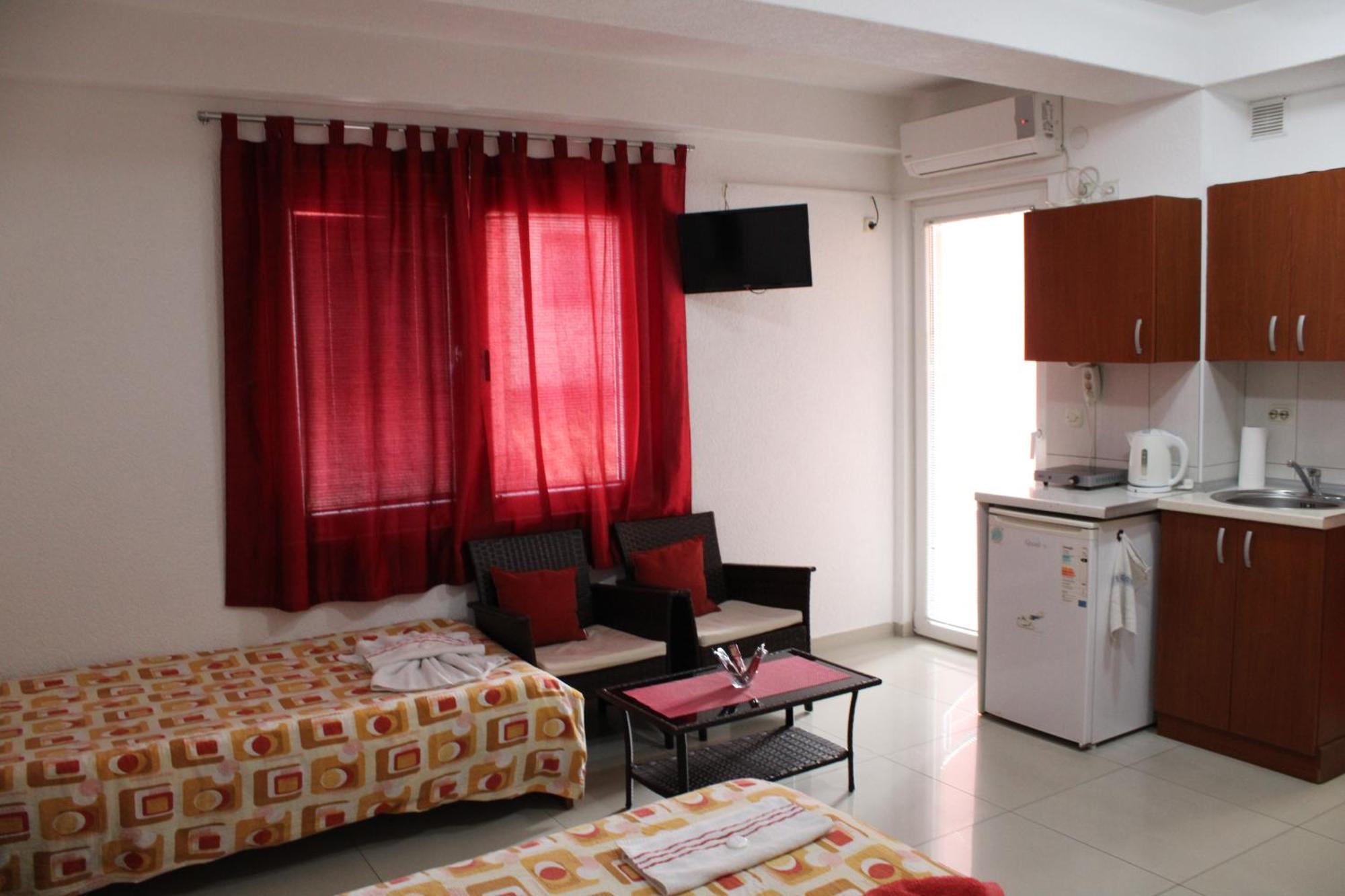 Villa & Apartments Antigona Ohrid Extérieur photo